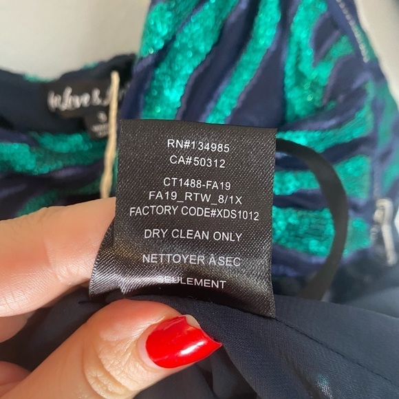 FOR LOVE & LEMONS
VIXEN ASYMMETRICAL TOP - Picture 6 of 10